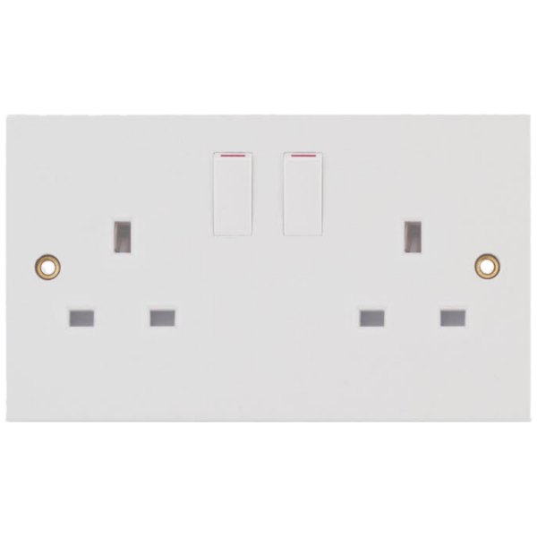 Selectric White 2 Gang 13A SP Switched Socket