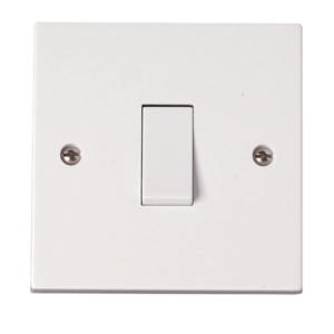 Click Polar 1 Gang 10A Intermediate Switch