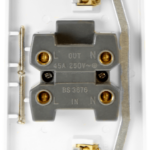Click Polar 2 Gang 45A DP Vertical Switch