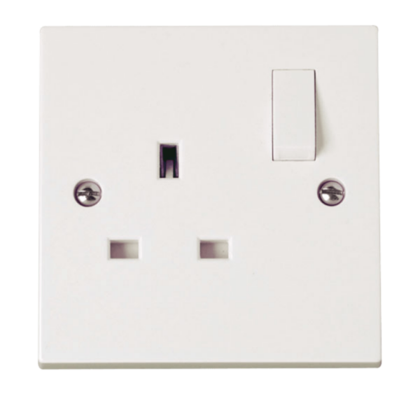 Click Polar 1 Gang 13A SP Switched Socket