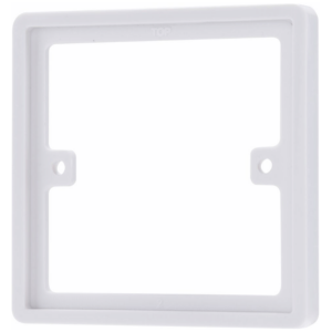 1 Gang 10mm Square Spacer.